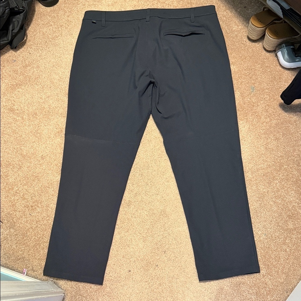 Lululemon commission classic fit pant 28” inseam size 38 warpstreme - Picture 3 of 4